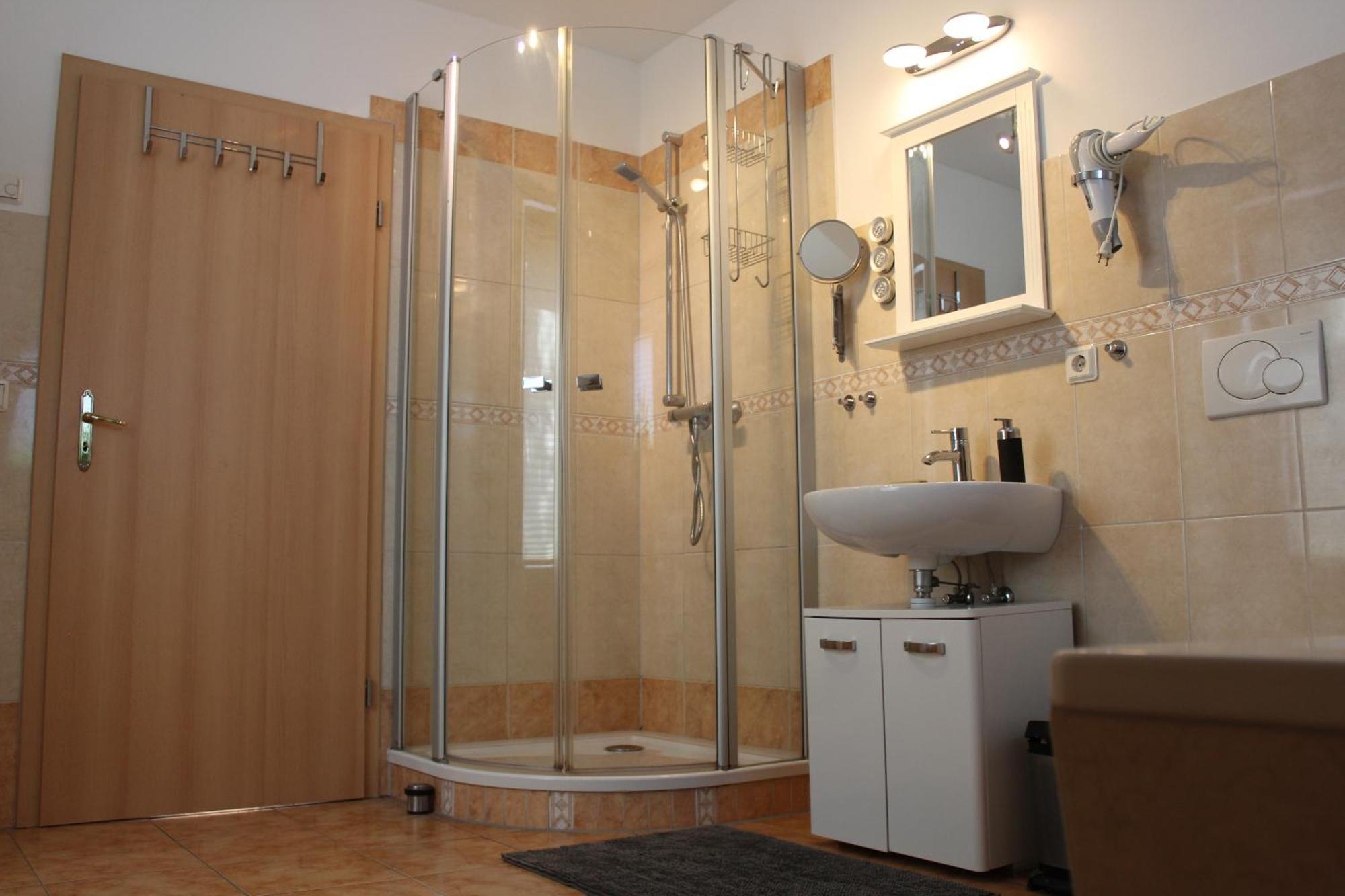 Haus Am See Бернбург Екстериор снимка