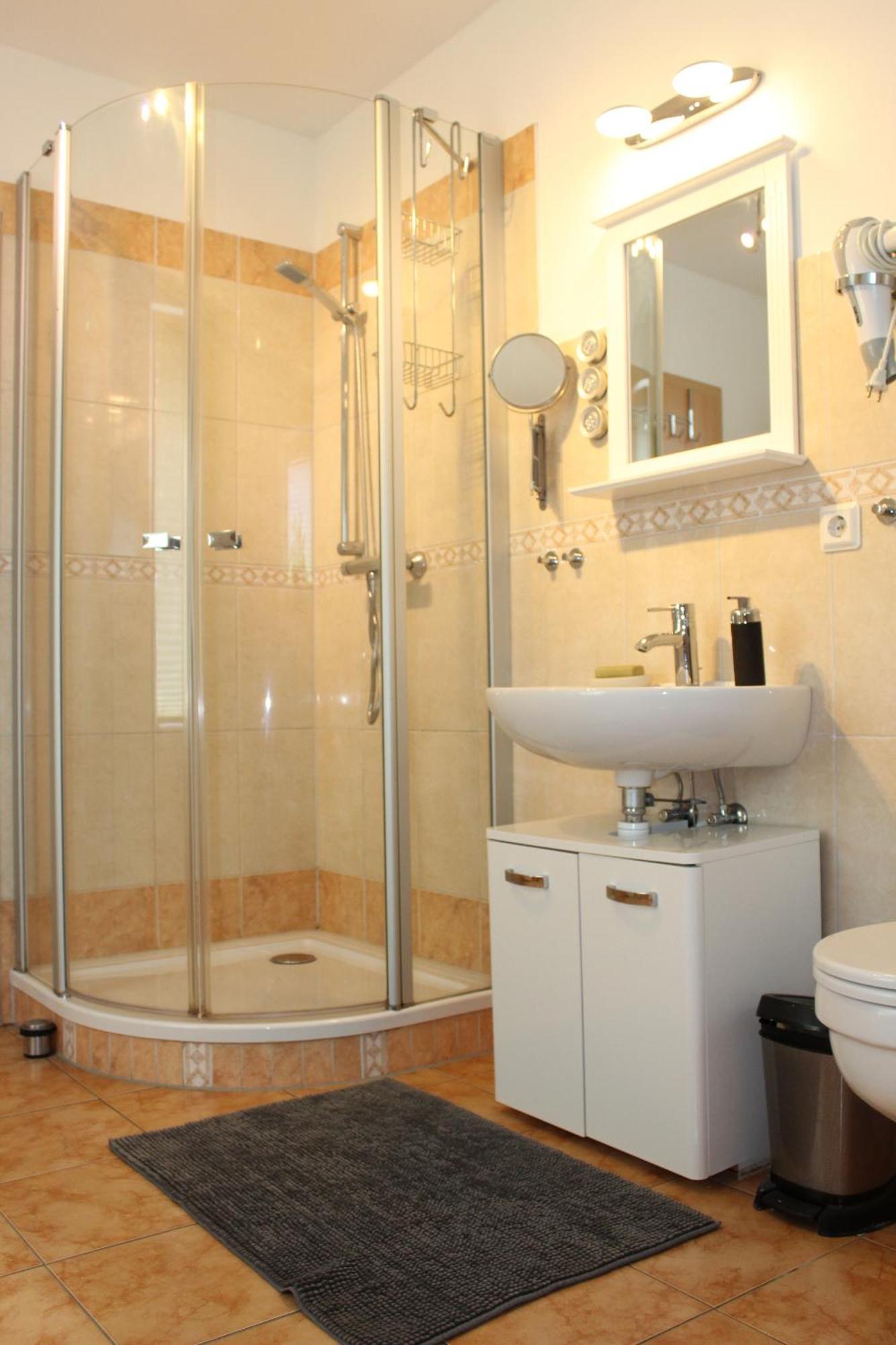 Haus Am See Бернбург Екстериор снимка